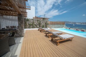 Amaris Mykonian Residence