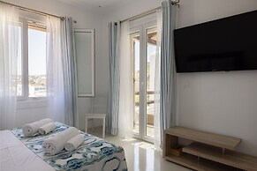 Amaris Mykonian Residence