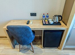 Evim Hotel
