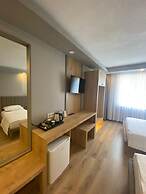 Evim Hotel