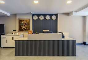 Evim Hotel