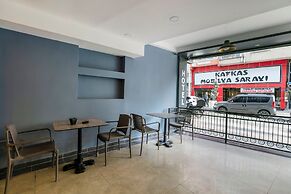 Evim Hotel