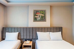 Evim Hotel