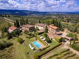 Stefano Resort