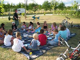 Camping Le Pontis