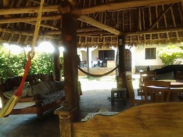 Inchi Raha Cottages