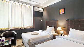 Niranjana Hotel