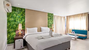 Niranjana Hotel