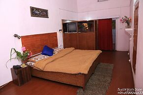 Prince Hotel