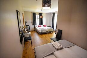 Bjork Guesthouse