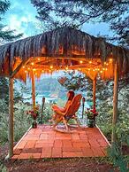 Levit Glamping