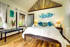 Azure Del Mar