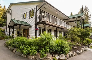 West Coast Trail Lodge