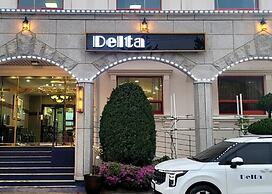 Delta Hotel