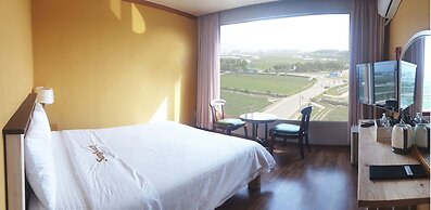 Delta Hotel
