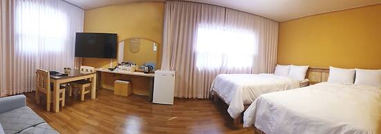 Delta Hotel