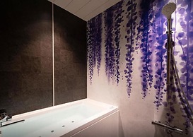 HOTEL U's Kouroen – Adults Only