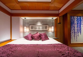 HOTEL U's Kouroen – Adults Only