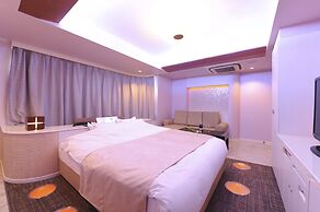 HOTEL IRIS - Adult Only