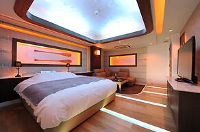 HOTEL IRIS - Adult Only