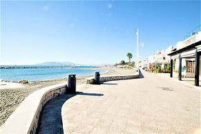 Holiday Beach Apartments Veronica