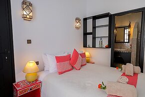 Riad Dar Awil