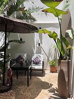 Riad Dar Awil