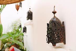 Riad Dar Awil
