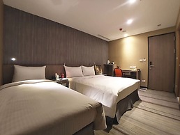 West.inn48 - Self Check-In Hotel