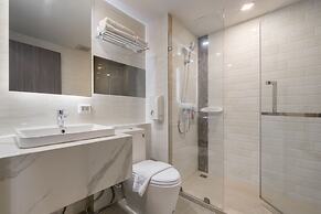 Samyan Serene Hotel