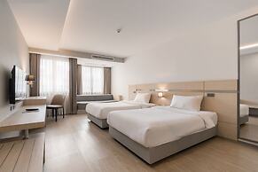Samyan Serene Hotel