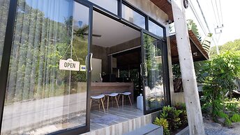 Padel Phangan Suite