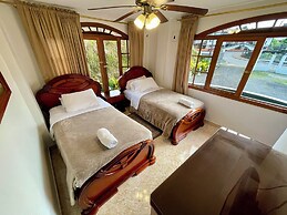 Hostal Posada Real
