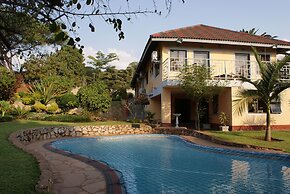 Premier Guest Lodge