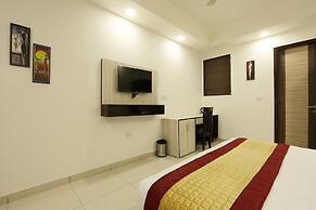 Green Lotus Residency