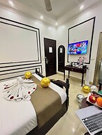 Nam Cuong X Hotel
