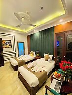 Nam Cuong X Hotel
