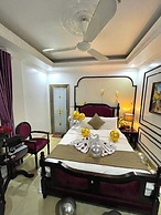 Nam Cuong X Hotel