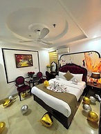 Nam Cuong X Hotel
