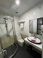 Nam Cuong X Hotel