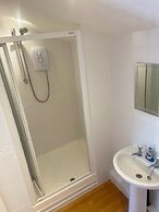 Beach House - Penthouse 3 Bed Apartment