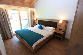 Engadin Lodge