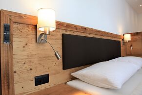 Engadin Lodge