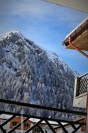 Engadin Lodge