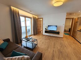 Engadin Lodge