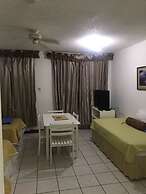 Ocho Rios Beach Apt at Sandcastles