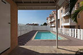 Kgn Most Centrally Located One Bdrm II