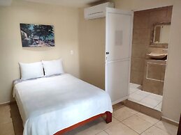 Hotel Ashly