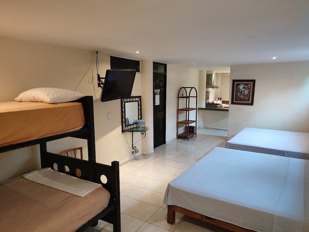 Hotel Ashly