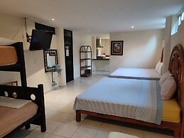 Hotel Ashly
